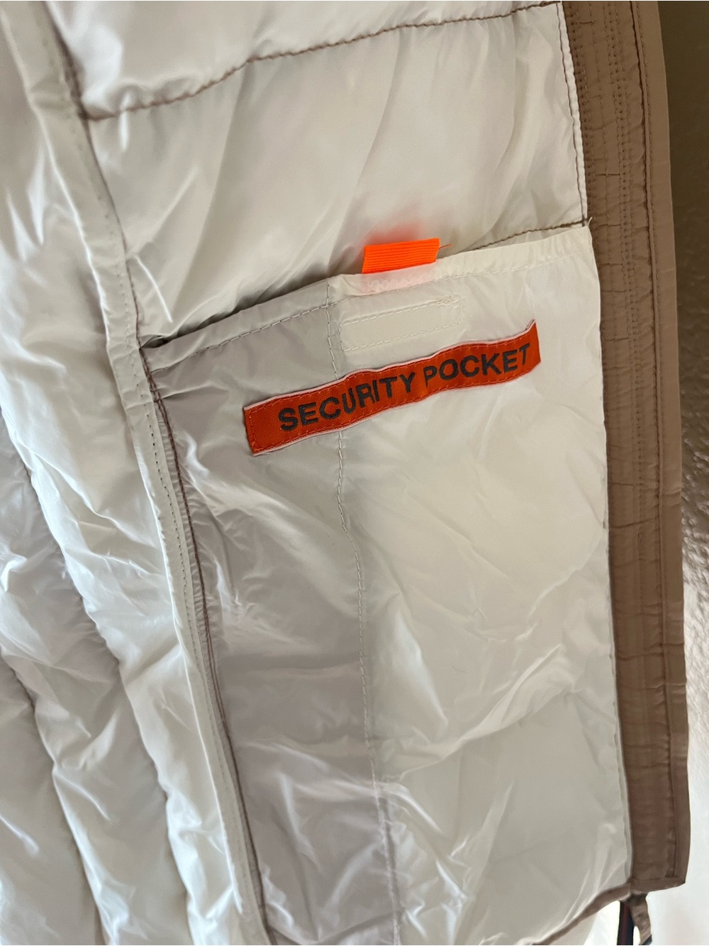 Parajumpers Women’s down vest small - Picture 8 of 9
